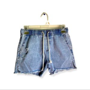 Short Light Denim Shorts